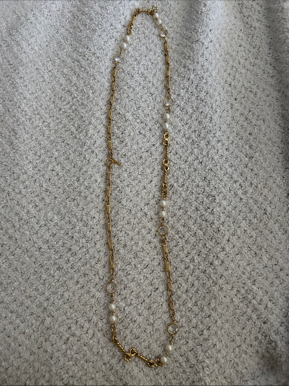 Vintage Necklace Cacharel Pearl Crystal Paperclip